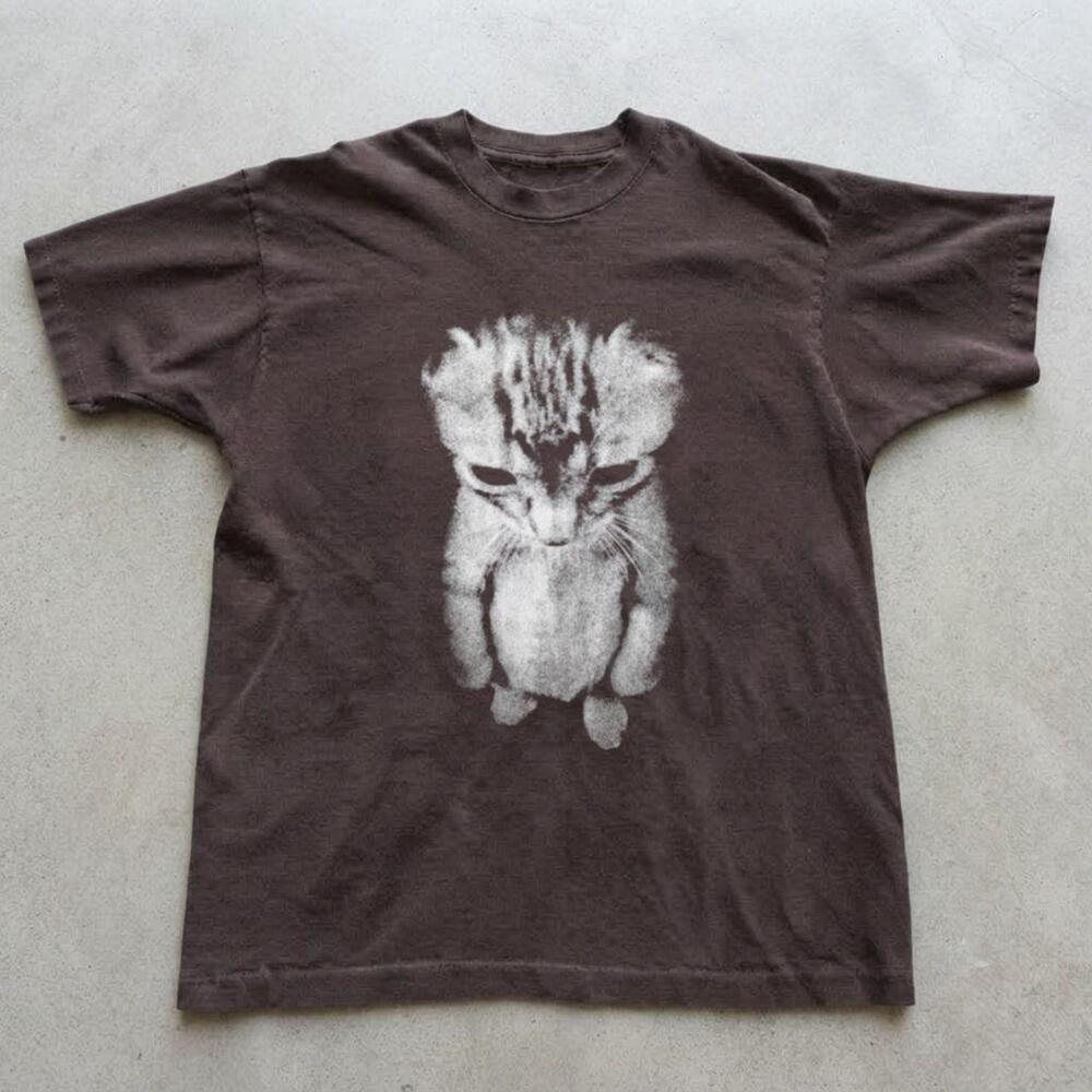 Staring Kitten El Gato Meme Vintage Brown Tee